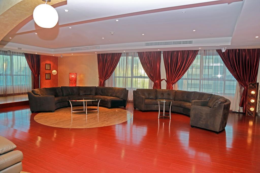 Armada Living - Holiday Homes Rental Дубай Экстерьер фото