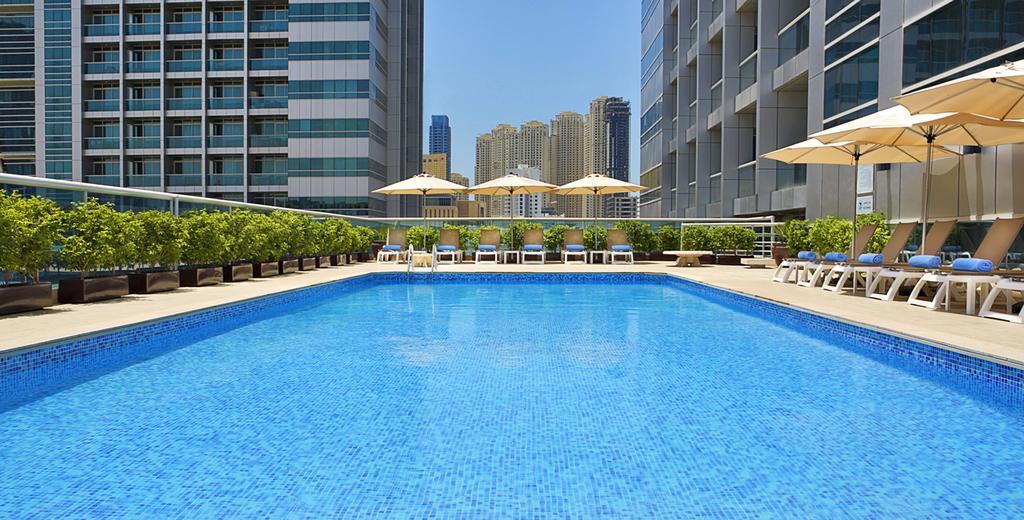 Armada Living - Holiday Homes Rental Дубай Экстерьер фото